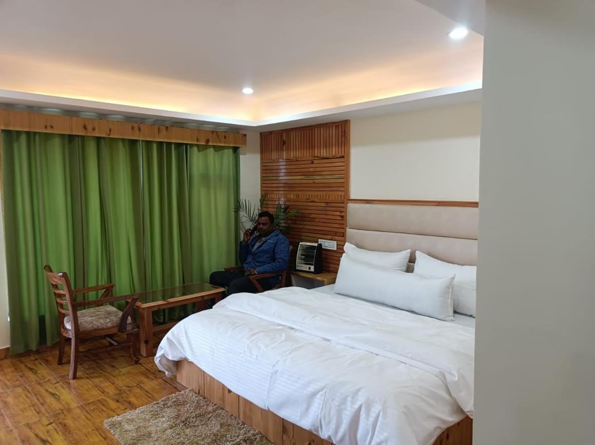 Resort The Himalayan Odyssey And Cottages 达兰萨拉 外观 照片