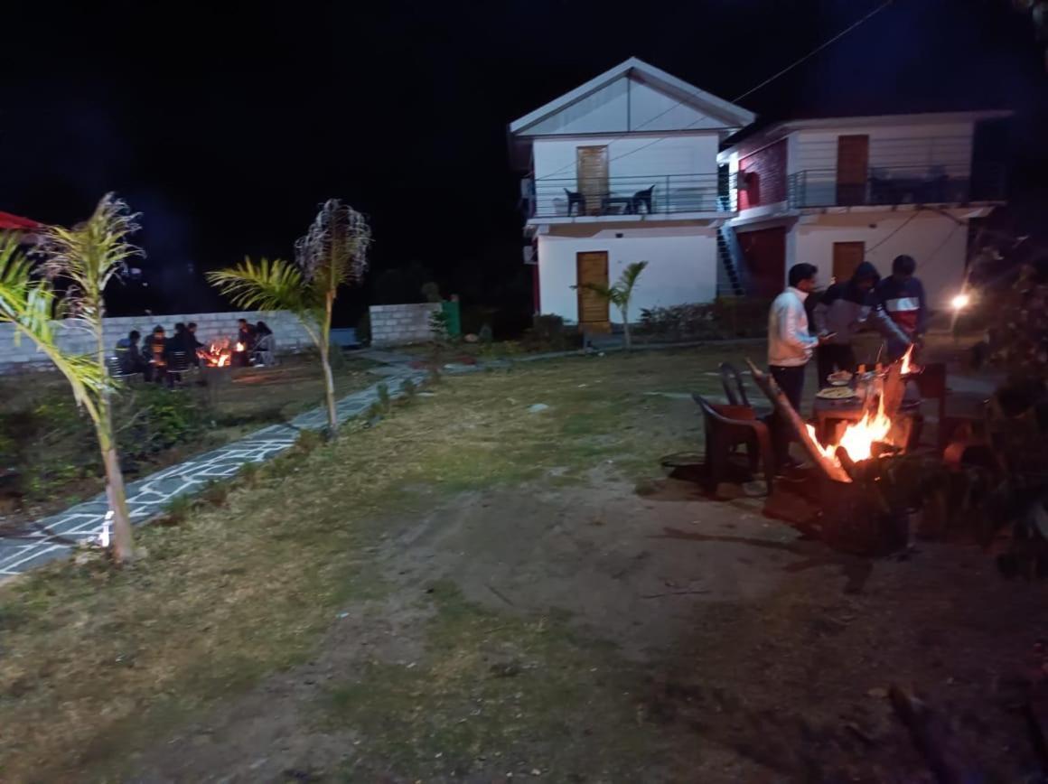 Resort The Himalayan Odyssey And Cottages 达兰萨拉 外观 照片